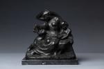 Joaquin CLARET (1879-1964). 
La tendresse maternelle. 
Bronze à patine noire...