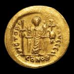 Empire Byzantin, Justinien I.Solidus.Constantinople, 527-565 ap.J-C. Avers : Buste casqué...