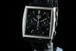 TAG HEUER. Monaco CW5140Montre bracelet chronographe en acier, le boîtier...