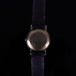 JEAN PERRET. Montre bracelet de dame le boitier rond en...