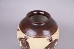Richard LE CORRONE (1909-1977), CIBOURE. 
Vase en grès emaillé brun,...