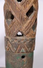 YORUBA, NIGERIA. 
Seins Gèlèdé en bois sculpté et ajouré. 
Haut....