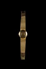 OMEGA. 
Seamaster. 
Montre bracelet unisexe en or jaune 18k (750...