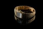 PIAGET. 
Tanagra. 
Montre bracelet de dame en or jaune 18k...