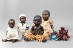 Ensemble de huit bébés africains avec tete en biscuit, ou...