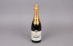 CHAMPAGNE.  Heidsieck & Co, Dry Monopole Brut, circa 1970....