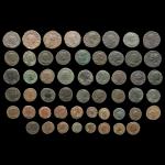 Monnaies romaines, Empire, lot de 53 antoniniens et nummus